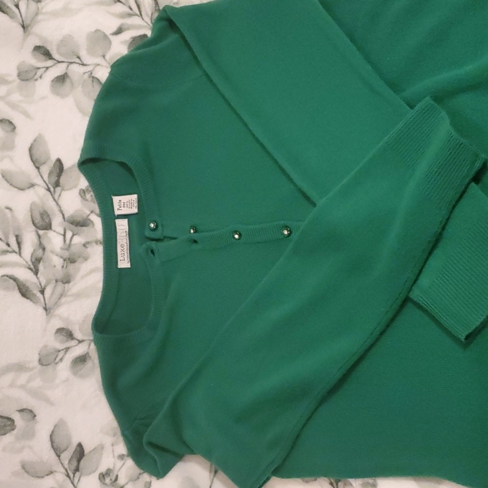 Luxe 360 Women's Sweater, Size PM